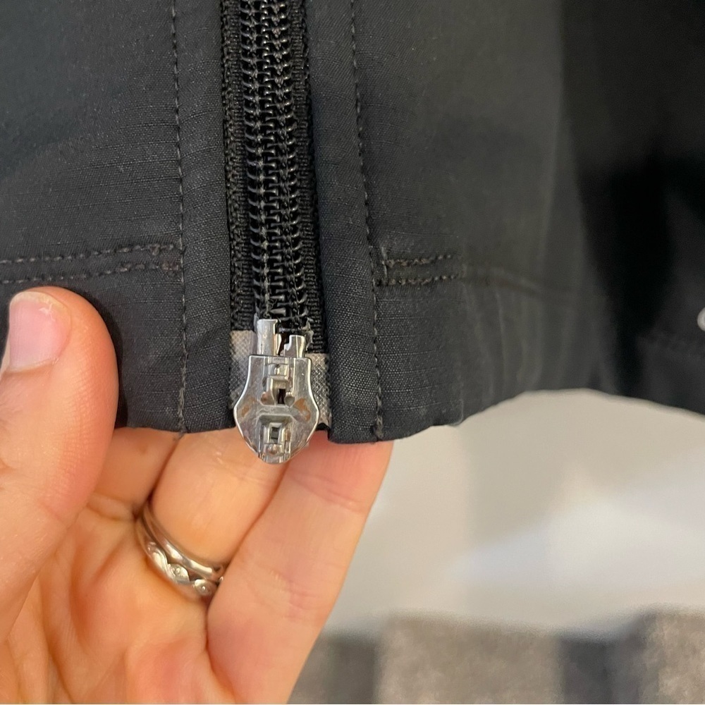 3/$20 Adidas Black Zip Up Soft Shell Jacket - Picture 5 of 9